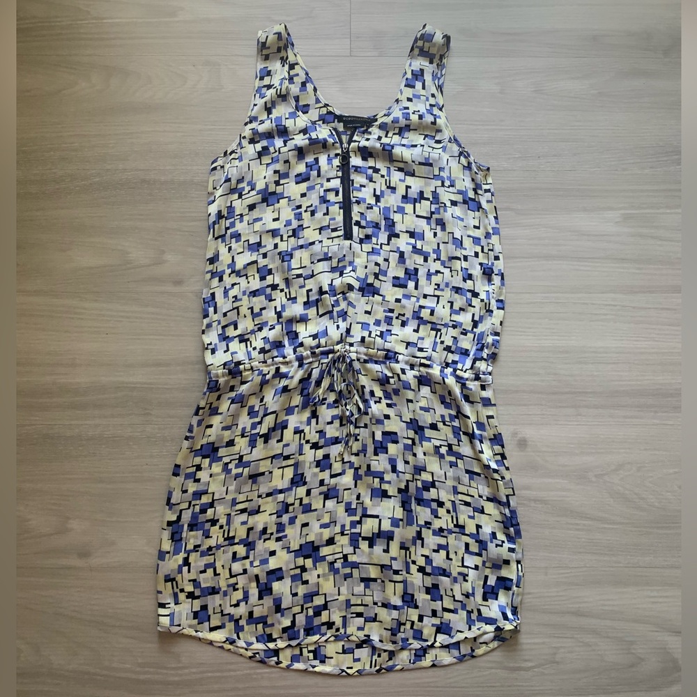 Vintage BCBG MaxAzria Geometric Print Dress 💛